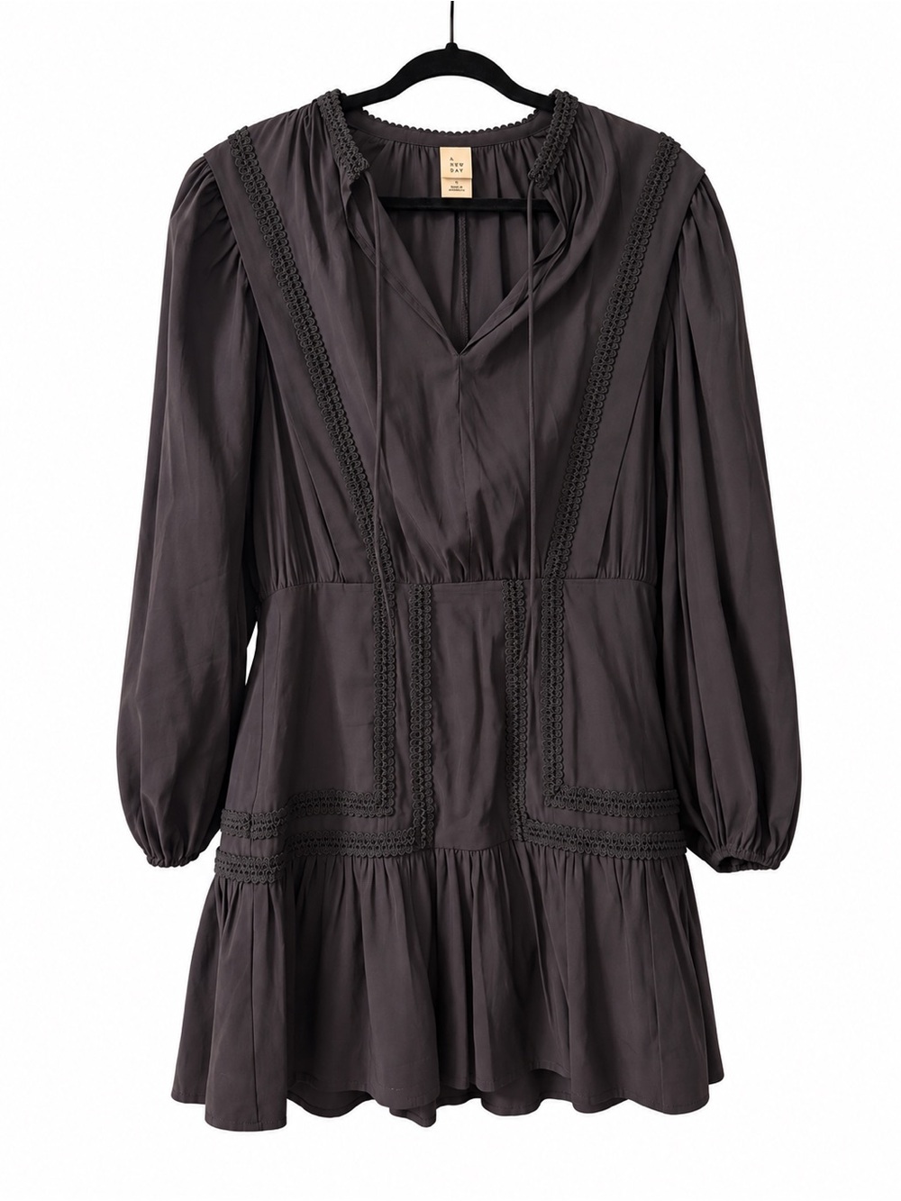H&M Black Long-Sleeve Tiered V-Neck Dress